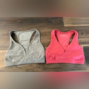 Beyond Yoga Sports Bra Duo - Gray and Pink